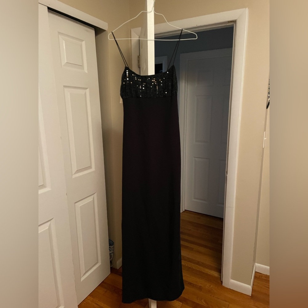 HP!!!! NWT Ellen Tracy Sequin Gown - Size 8